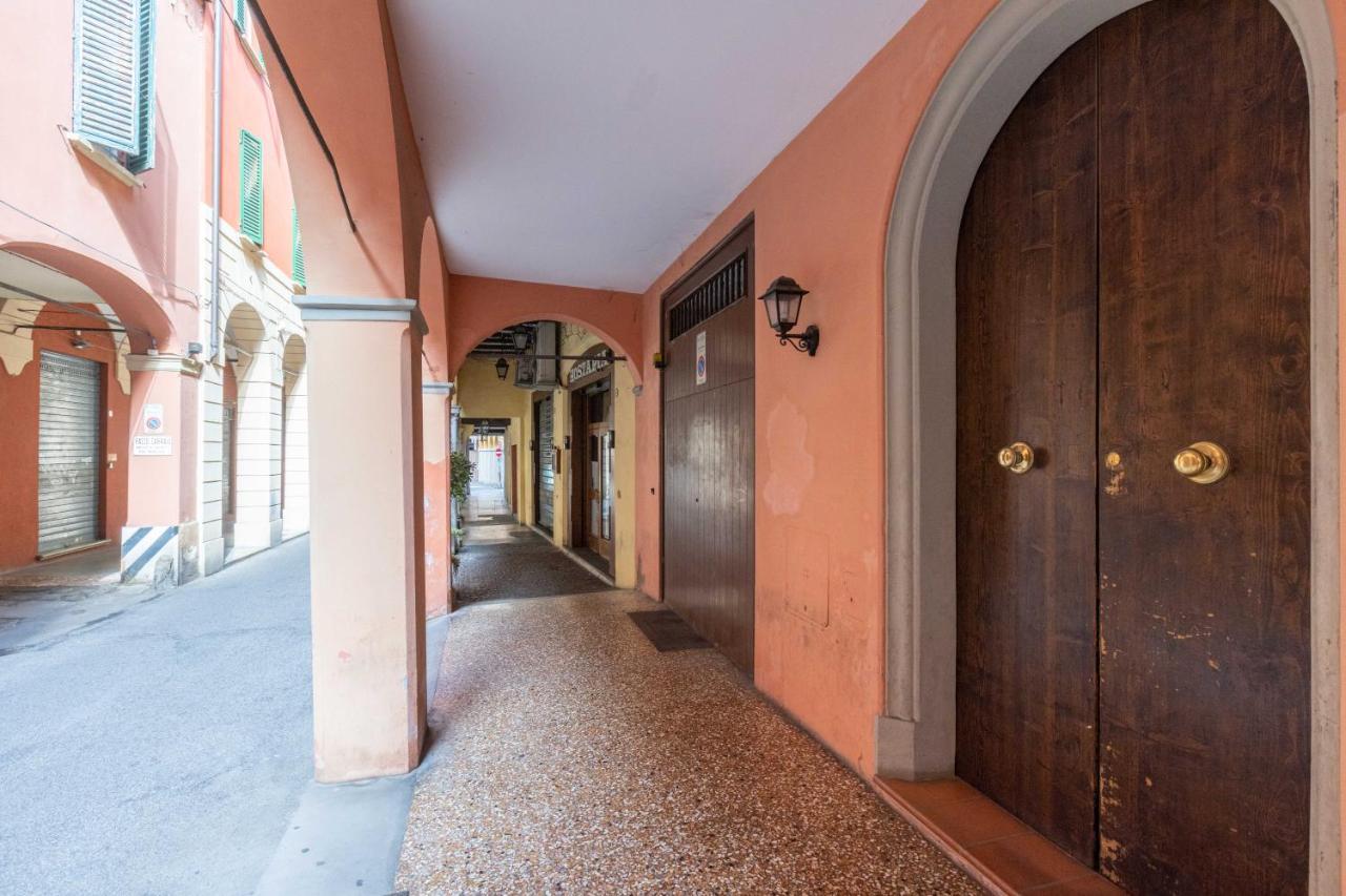 De'Gombruti, Bologna By Short Holidays Bagian luar foto
