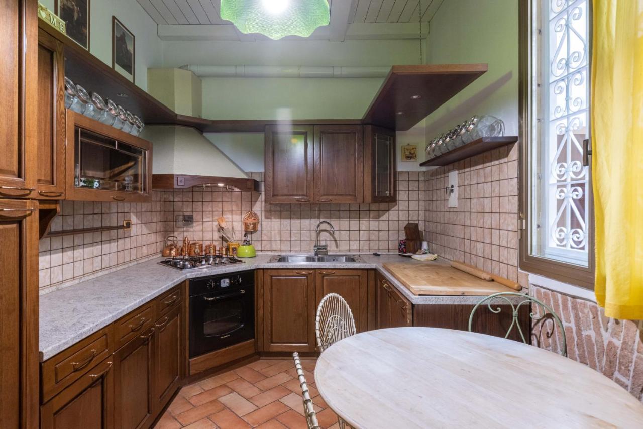 De'Gombruti, Bologna By Short Holidays Bagian luar foto